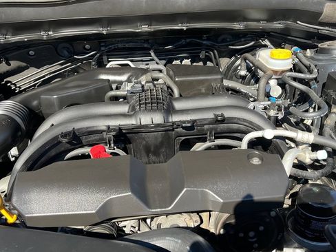 Used 2018 Subaru Forester 2.5i Premium AWD/4WD image 20