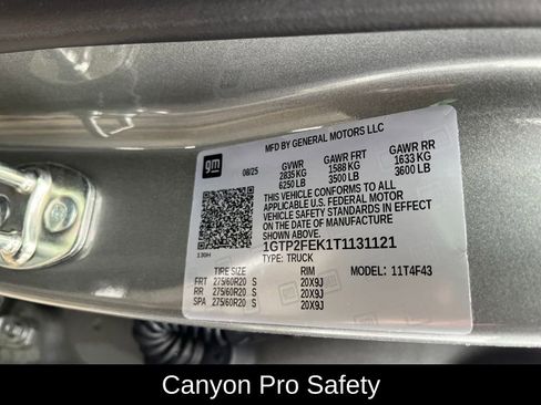 New 2026 GMC Canyon Denali image 33