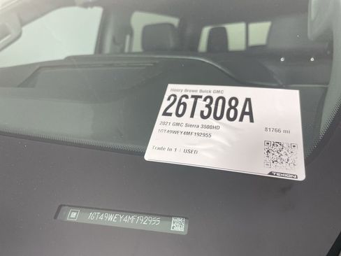 Used 2021 GMC Sierra 3500 Denali w/ Technology Package image 25