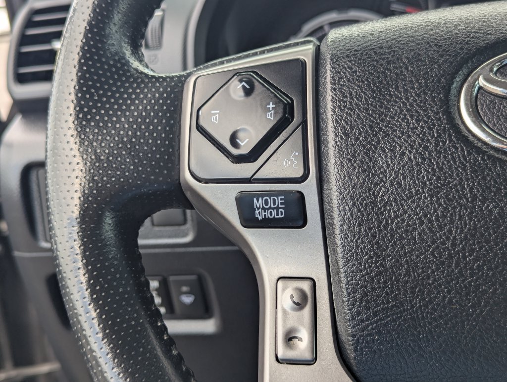 Used 2023 Toyota 4Runner Limited AWD/4WD image 22