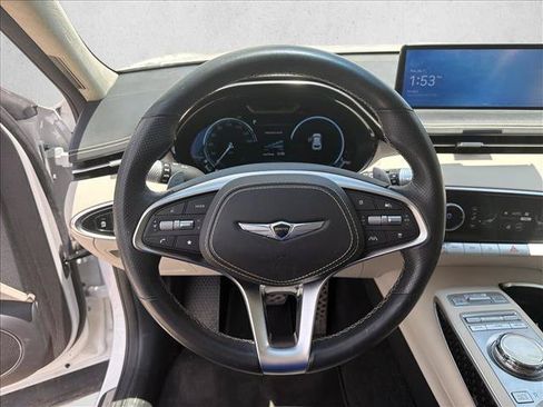 Used 2023 Genesis GV70 3.5T Sport w/ Sport Prestige Package AWD/4WD image 12