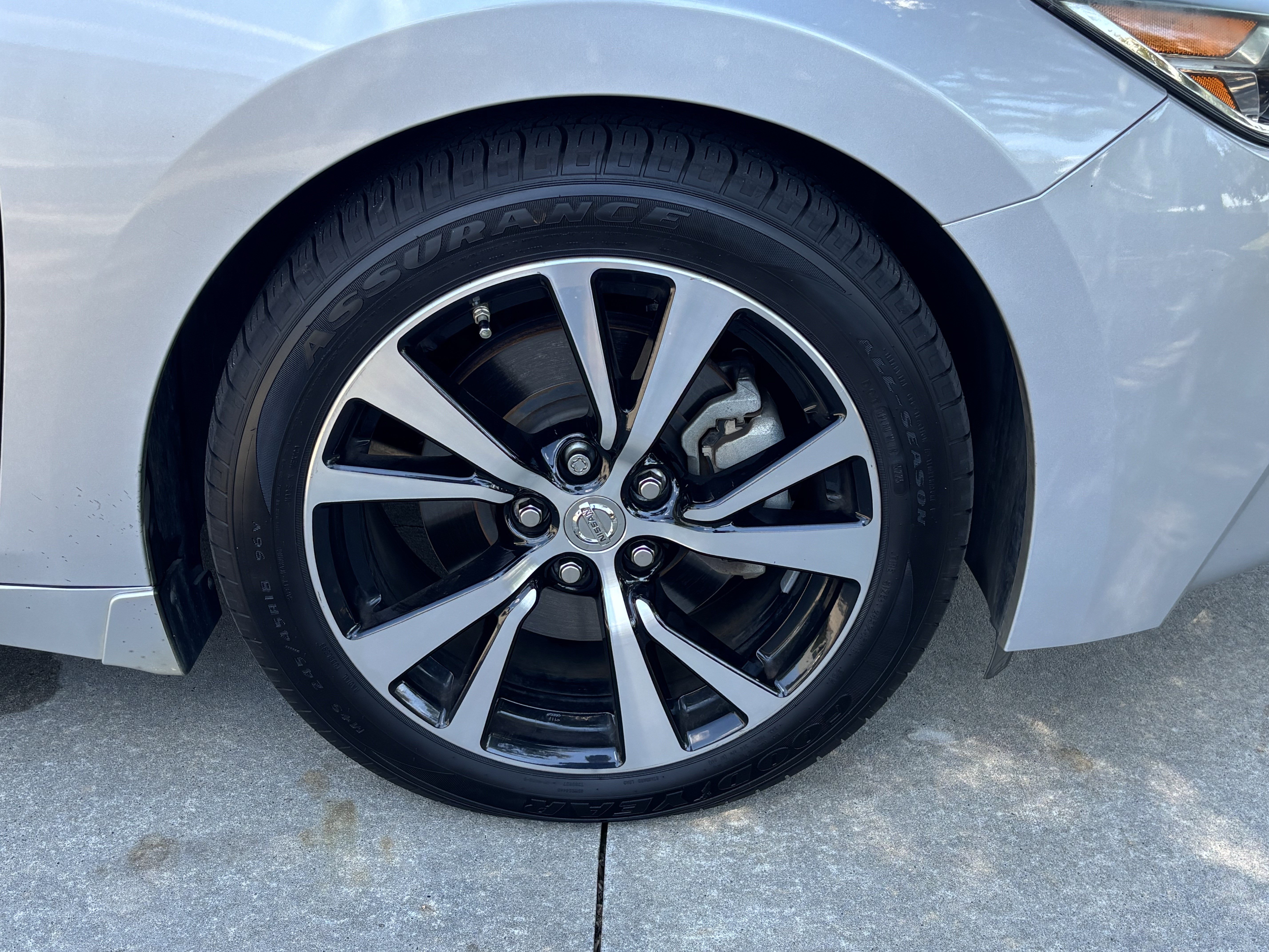 Used 2018 Nissan Maxima 3.5 SL FWD image 12