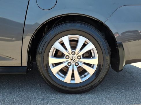 Used 2014 Honda Odyssey EX-L image 22