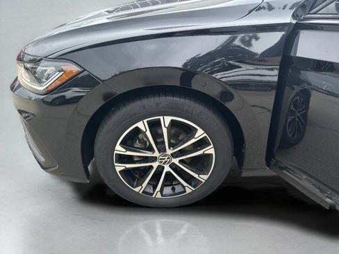 Used 2025 Volkswagen Jetta Sport FWD image 25