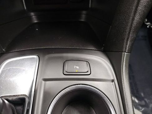 Used 2022 Chevrolet Equinox LT FWD image 23