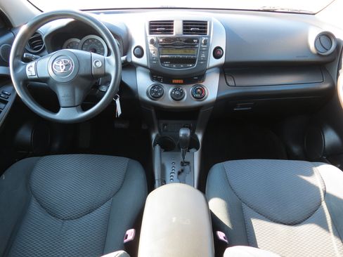 Used 2010 Toyota RAV4 Sport image 9