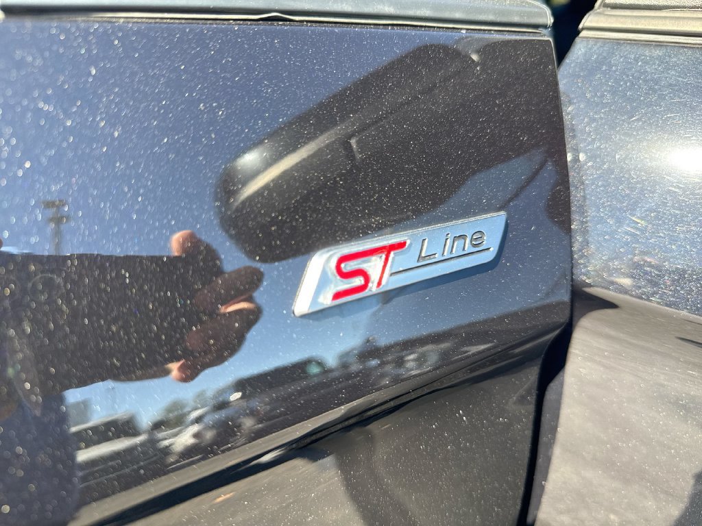 Used 2022 Ford Edge ST-Line AWD/4WD image 25
