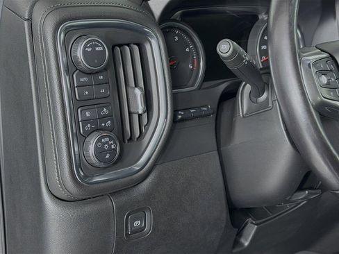 Used 2020 Chevrolet Silverado 2500 LTZ w/ LTZ Premium Package image 10