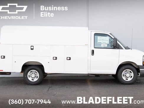 New 2024 Chevrolet Express 3500 w/ Power Convenience Package image 5