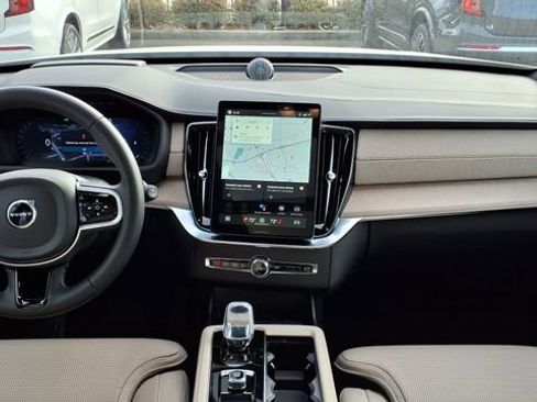 New 2026 Volvo XC90 B6 Ultra w/ Lounge Package image 22