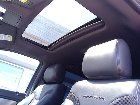 Used 2013 Ford F150 Raptor w/ Luxury Equipment Group AWD/4WD image 19