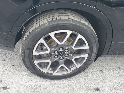 Certified 2023 Chevrolet Blazer RS w/ Enhanced Convenience Package image 5