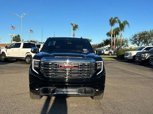 Used 2023 GMC Sierra 1500 Denali w/ Denali Reserve Package image 9