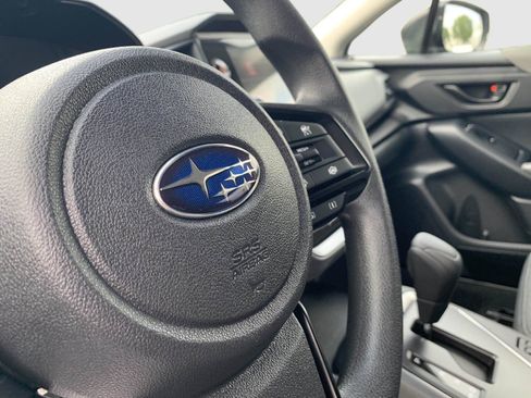 Used 2024 Subaru Crosstrek 2.0i Premium AWD/4WD image 40