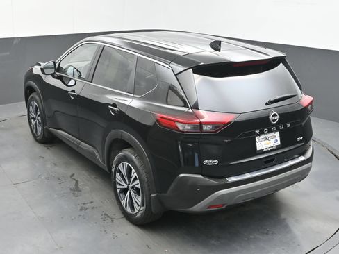 Used 2023 Nissan Rogue SV FWD image 28