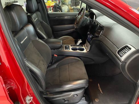 Used 2019 Jeep Grand Cherokee Trackhawk image 23