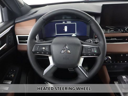 New 2025 Mitsubishi Outlander SEL image 10