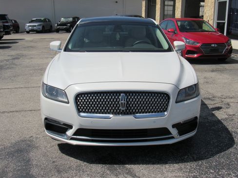 Used 2020 Lincoln Continental w/ Premium Package image 7