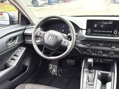 Used 2024 Honda Accord EX image 14