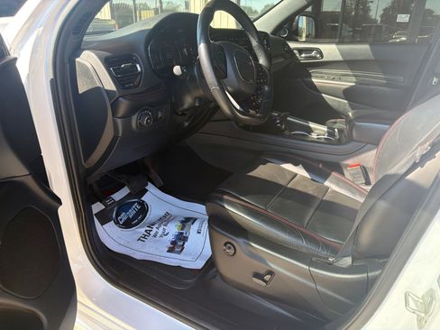 Used 2023 Dodge Durango GT RWD image 12