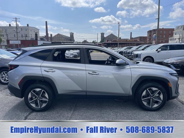 Certified 2026 Hyundai Tucson SEL Plus AWD/4WD image 3