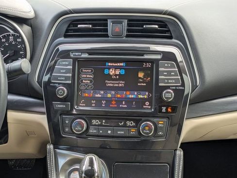 Used 2022 Nissan Maxima Platinum w/ Sport Mat Group image 21