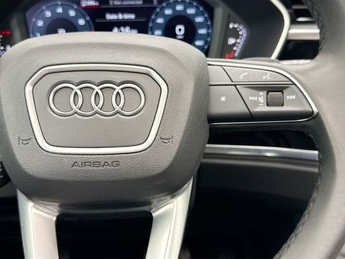 Certified 2025 Audi Q3 2.0T Premium w/ Convenience Package image 12