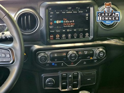 Used 2023 Jeep Wrangler Unlimited AWD/4WD image 14