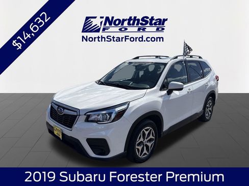 Used 2019 Subaru Forester Premium w/ All-Weather Package AWD/4WD image 1