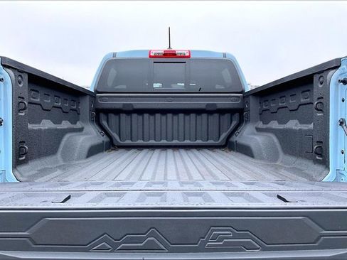 Used 2025 Chevrolet Colorado LT w/ Advanced Trailering Package image 29