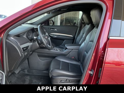 Used 2019 Cadillac XT4 Premium Luxury w/ Cold Weather Package image 7