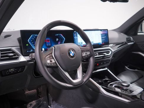 Used 2024 BMW 330i Sedan w/ Convenience Package RWD image 6