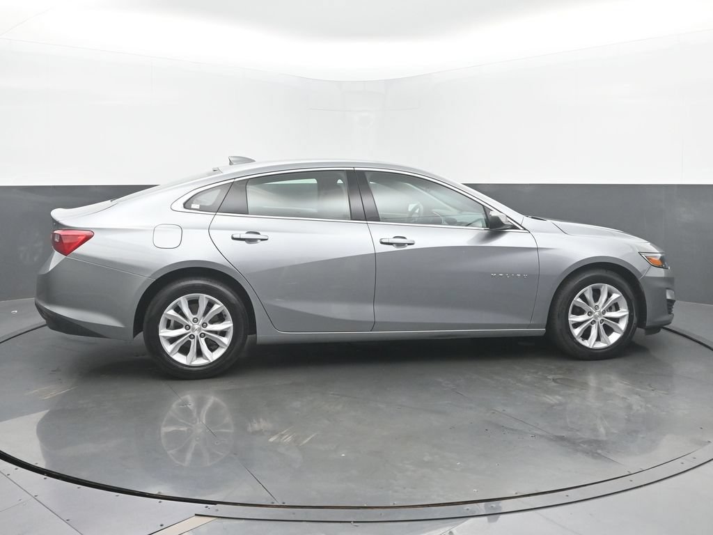 Used 2025 Chevrolet Malibu LT FWD image 7
