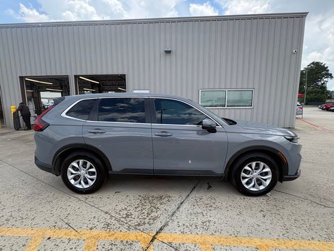 Certified 2024 Honda CR-V LX image 9
