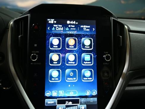 Used 2025 Subaru Crosstrek 2.5i Premium w/ Crosstrek Mirror Package image 31