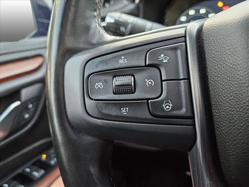 Used 2023 GMC Yukon Denali Ultimate w/ LPO, Floor Liner Package AWD/4WD image 24