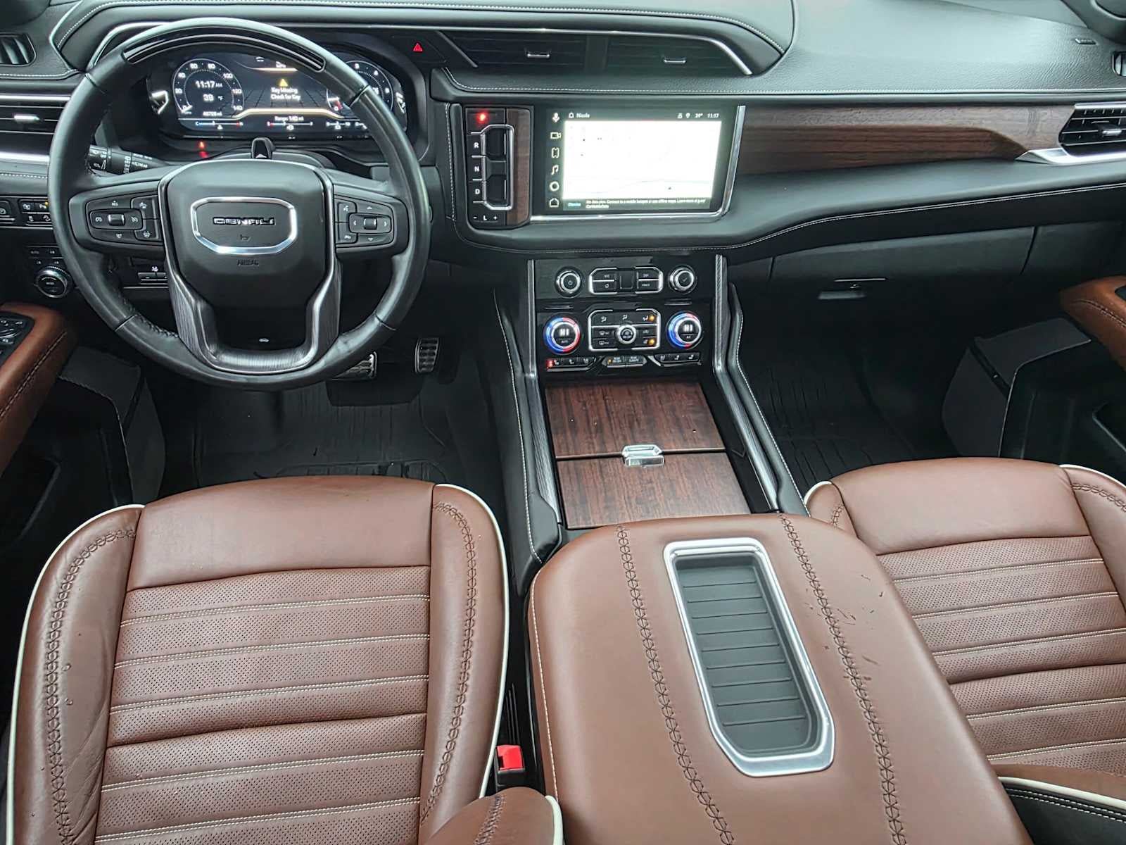 Certified 2023 GMC Yukon Denali Ultimate AWD/4WD image 18