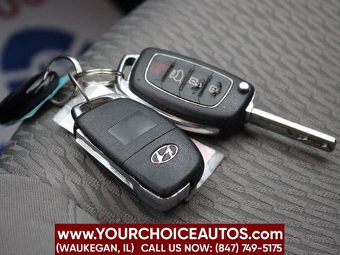 Used 2015 Hyundai Santa Fe Sport image 34