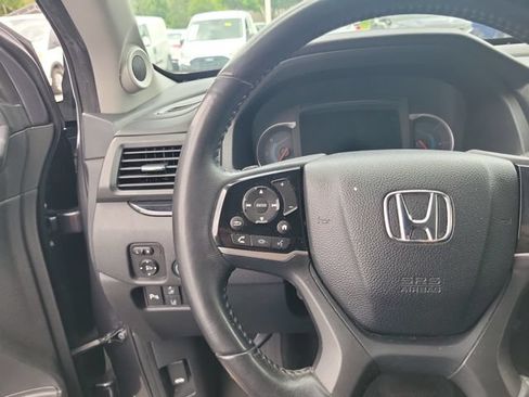 Used 2019 Honda Pilot Touring image 29