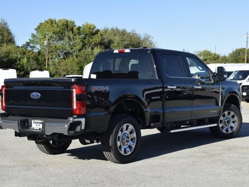 New 2026 Ford F250 Lariat w/ Chrome Package image 6