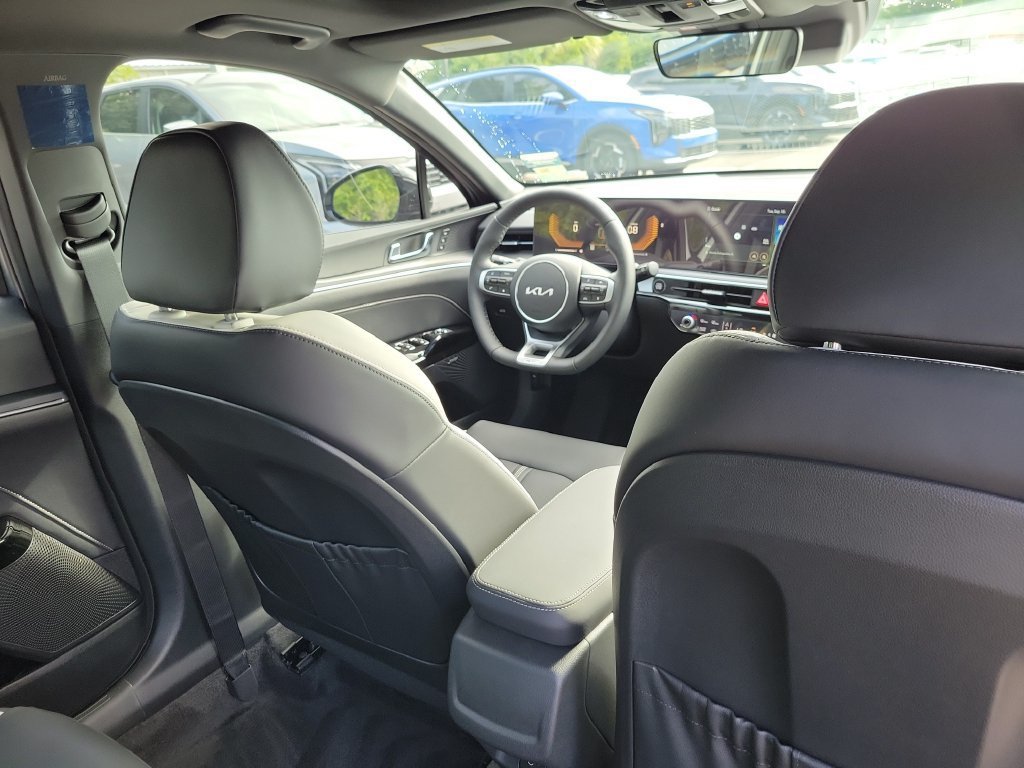 New 2027 Kia K5 GT-Line image 13