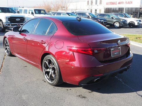 Used 2018 Alfa Romeo Giulia Ti Sport w/ Quick Order Package 22U Sport image 5