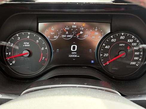 Used 2018 Chevrolet Camaro ZL1 RWD image 19