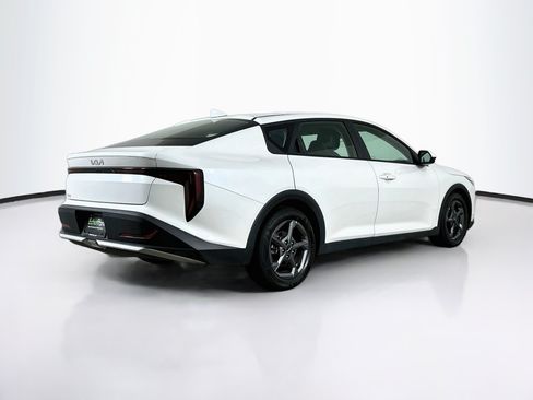 Used 2025 Kia K4 FWD image 9