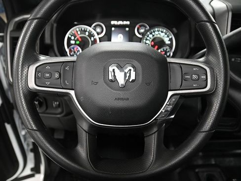 New 2024 RAM 2500 Tradesman w/ Chrome Appearance Group AWD/4WD image 7
