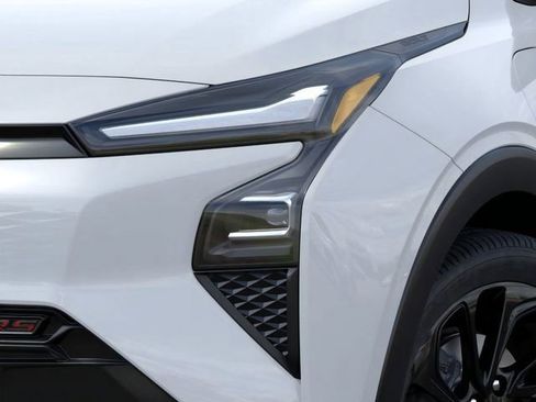 New 2027 Chevrolet Bolt RS FWD image 10