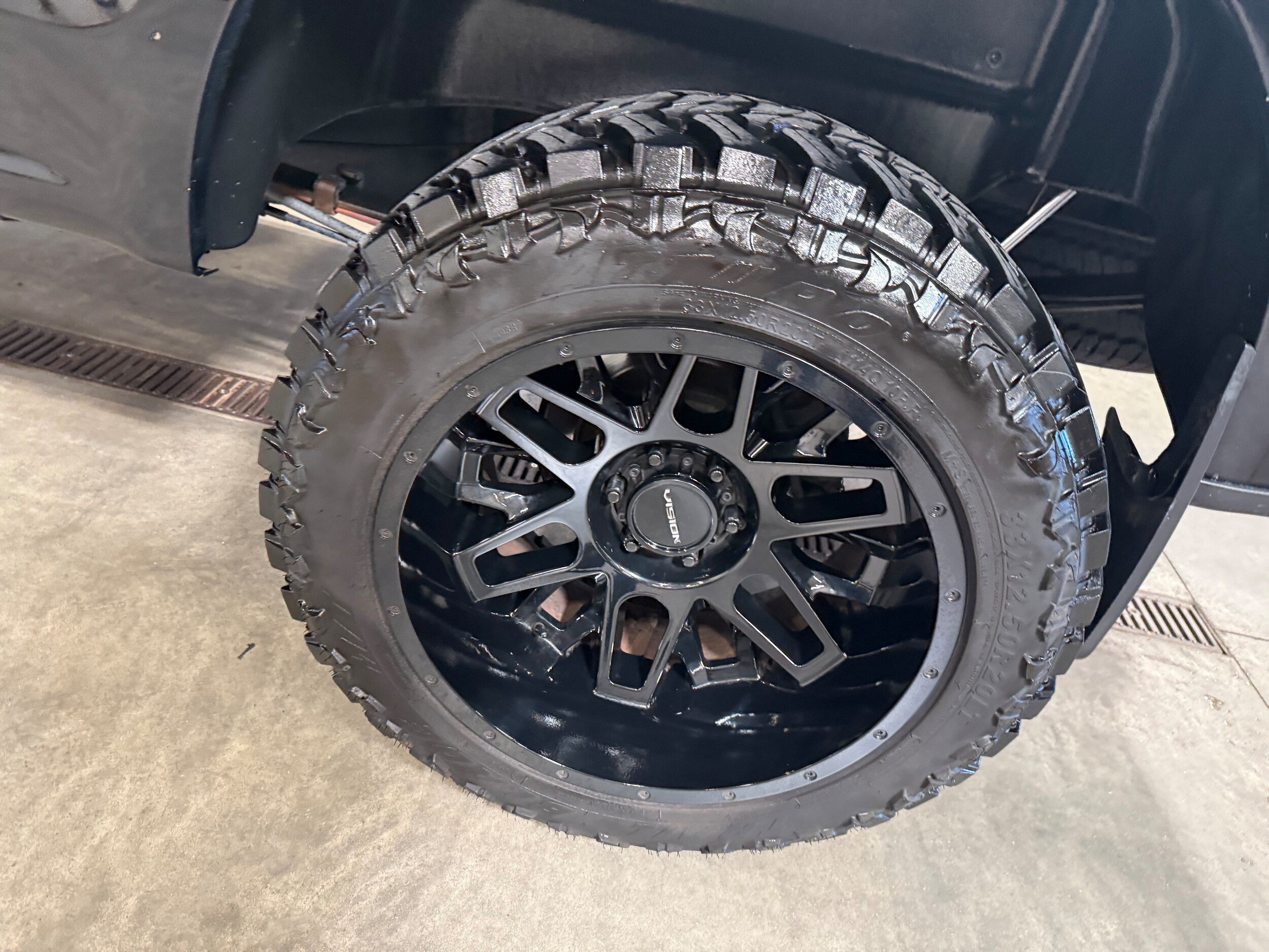 Used 2017 Ford F150 XLT AWD/4WD image 30