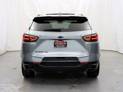 Used 2024 Chevrolet Blazer RS w/ Driver Confidence II Package image 6