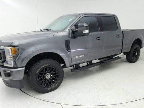 Used 2020 Ford F250 Lariat AWD/4WD image 3