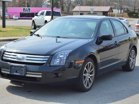 Used 2008 Ford Fusion SE image 1
